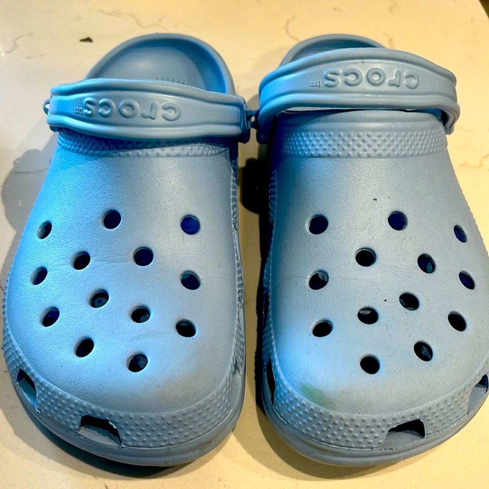 Crocs